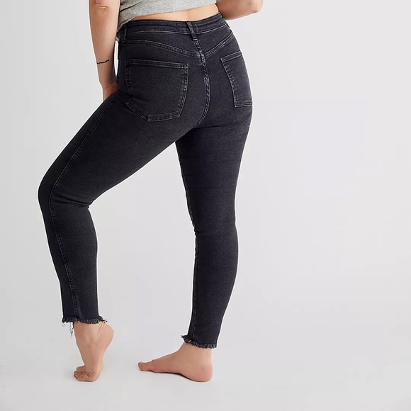 We the free by free people high rise skinny jeans in black - Picture 3 of 3